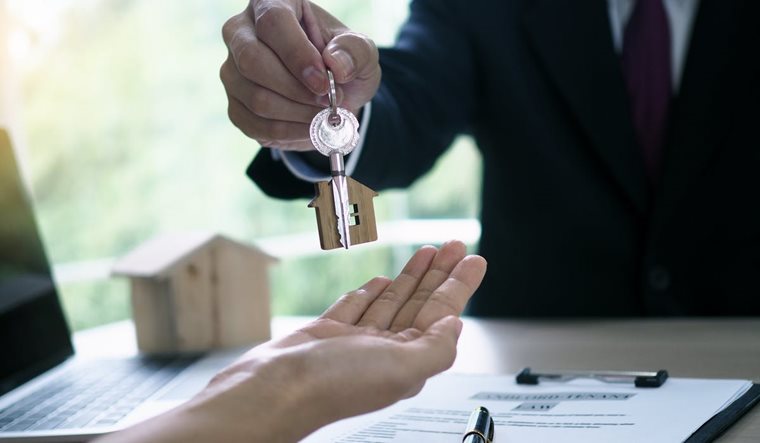 Sous louer son logement pendant l’été dans les règles 